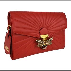 Queen Margaret Clutch Handbag in Hibiscus Red